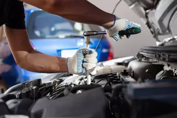 Appeler un dépanneur pour un problème moteur diesel en surchauffe, Chelles, Maximum Service Auto